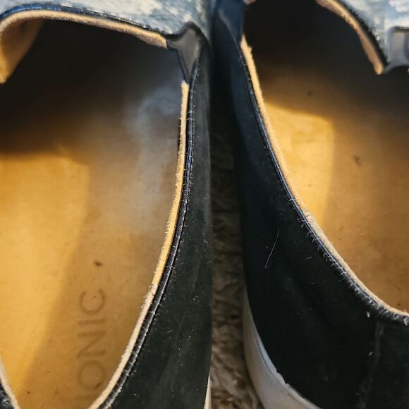 Black and Gray Slip-On Sneakers - Picture 5 of 6